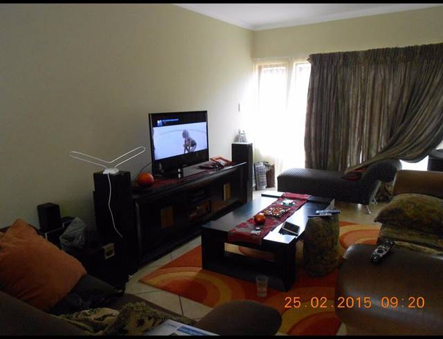 3 BEDROOM PROPERTY TO RENT IN HEATHERVIEW